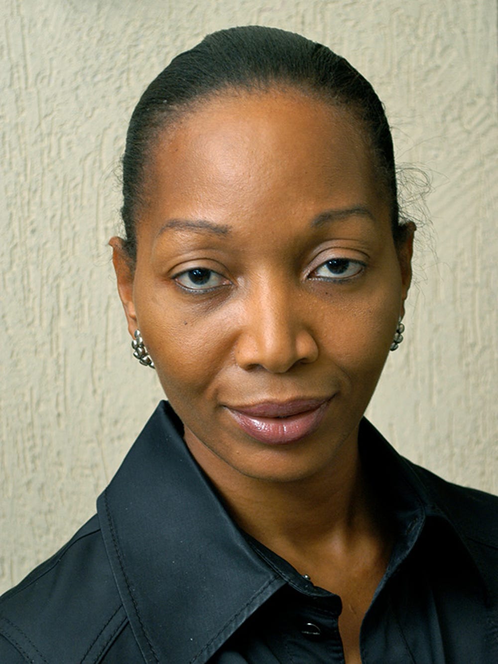 JifeWilliams_AdeolaAsabia_profile_600x800.jpg